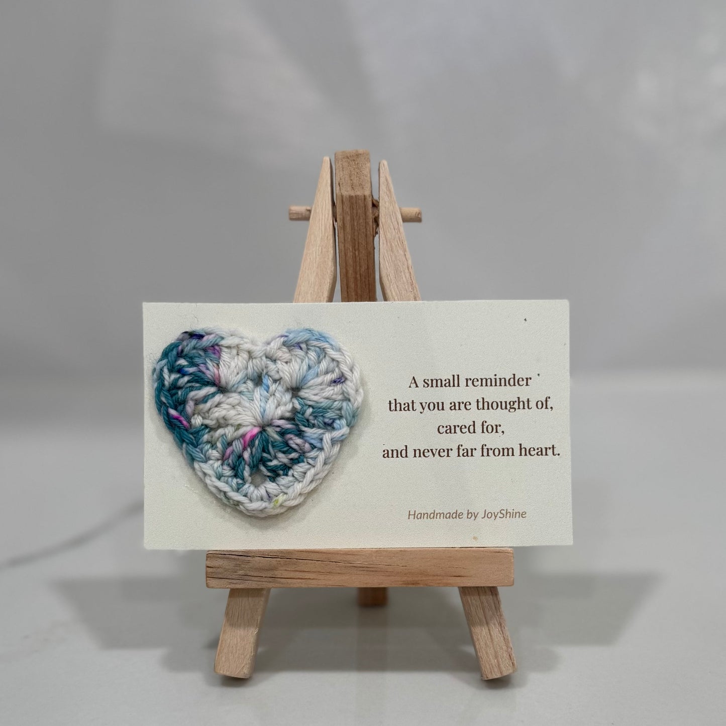 Abrazos de bolsillo – Regalo de ganchillo hecho a mano "Pensando en ti", pequeño accesorio de consuelo, regalo para ella