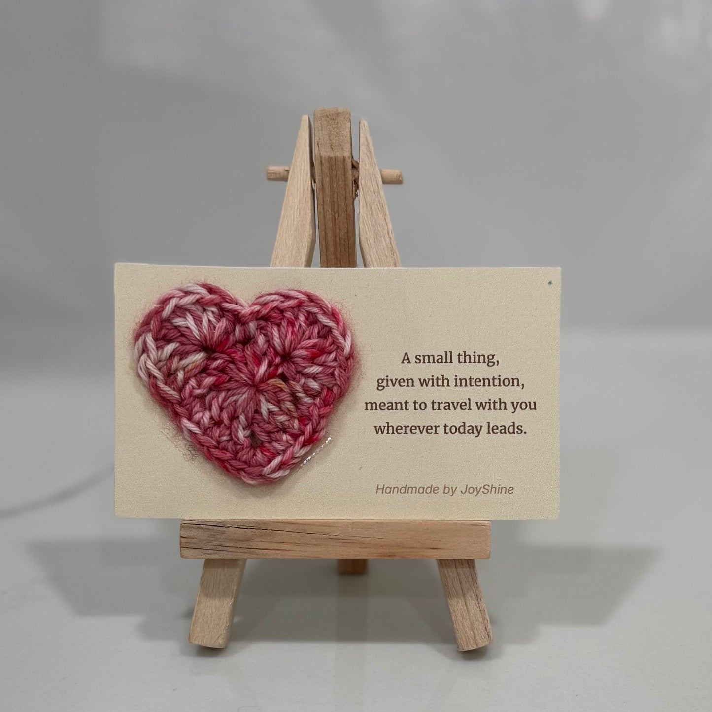 Abrazos de bolsillo – Regalo de ganchillo hecho a mano "Pensando en ti", pequeño accesorio de consuelo, regalo para ella