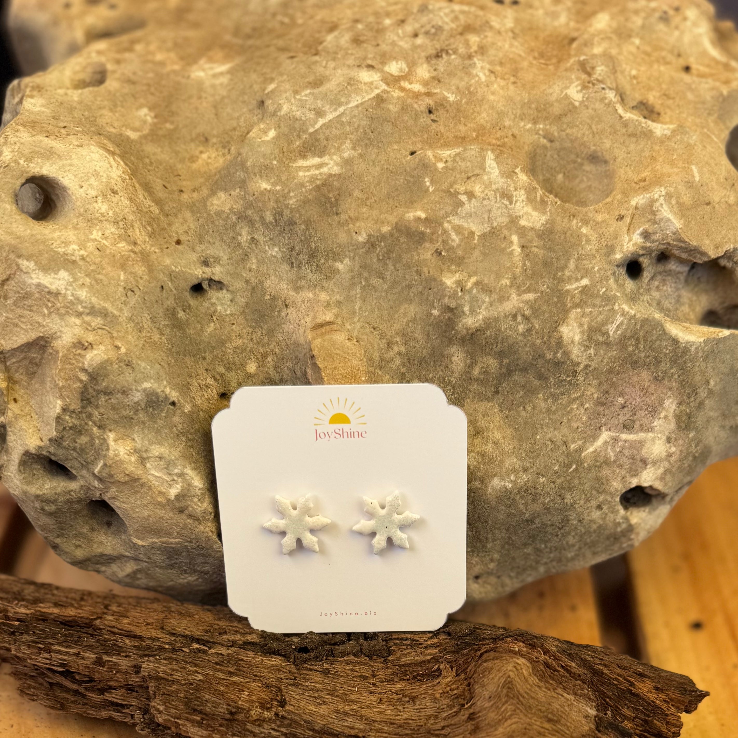 Winter’s Whisper Snowflakes