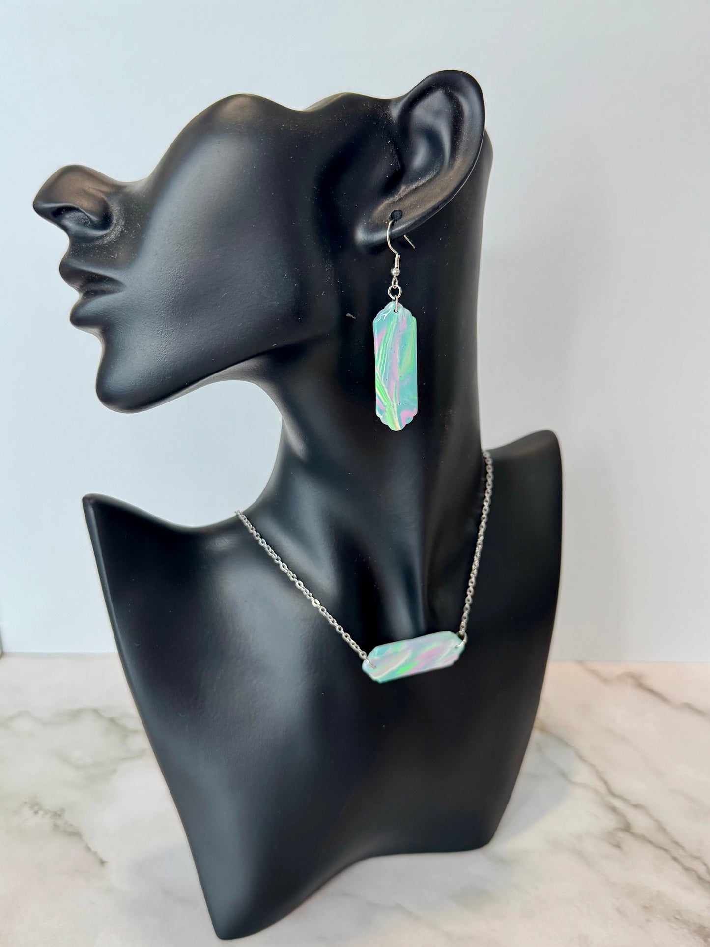 Handmade Swirl Earring & Necklace Set – Lightweight Choker Jewelry Set in Green, Blue & Purple